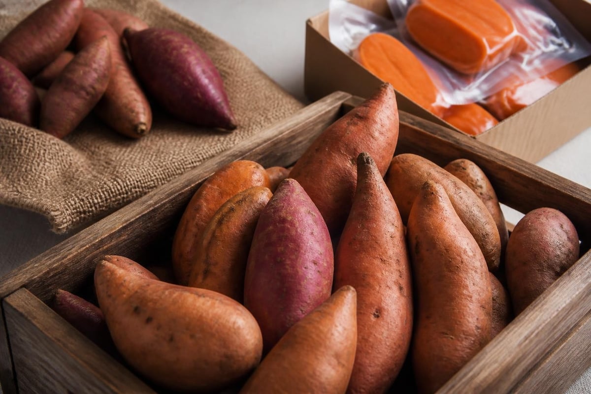Sweet potato color preservation